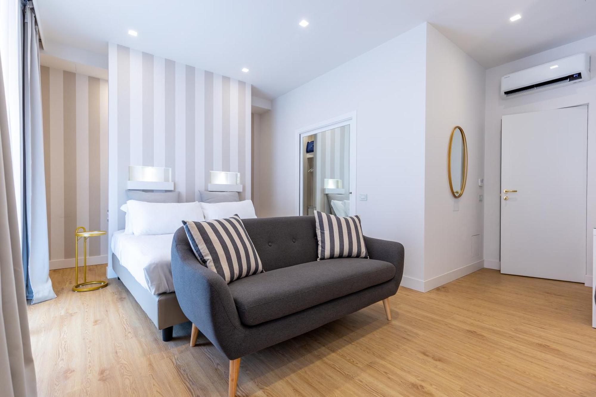 Casa Lounge Costituzione Hotel Cagliari Luaran gambar