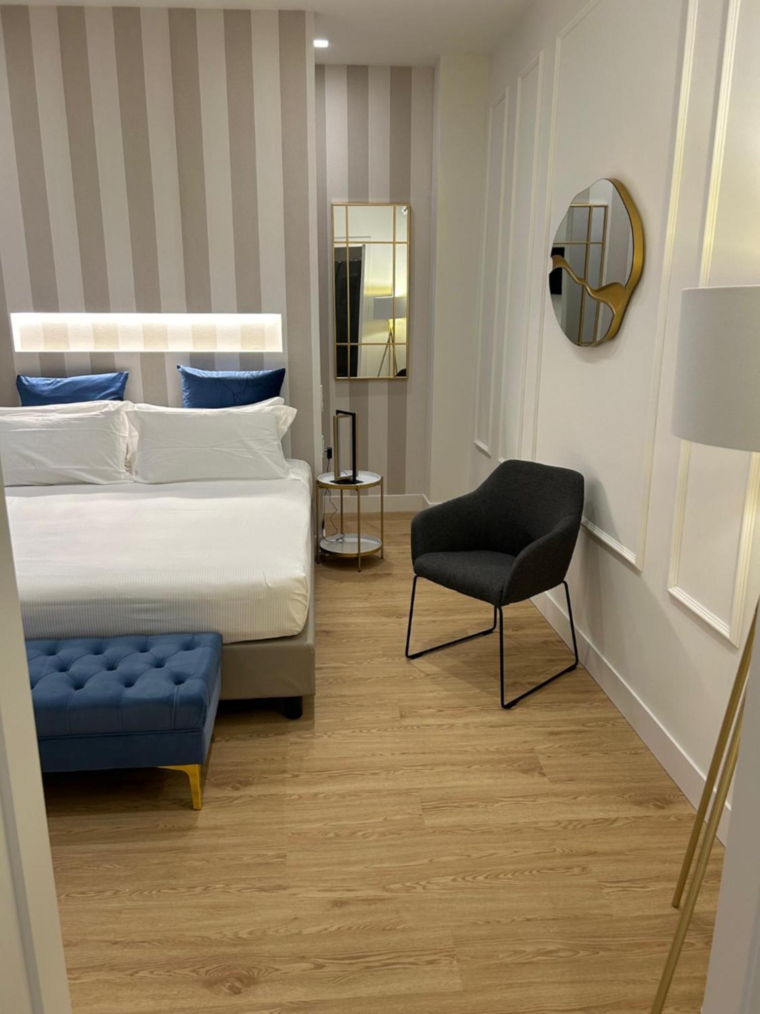 Casa Lounge Costituzione Hotel Cagliari Luaran gambar