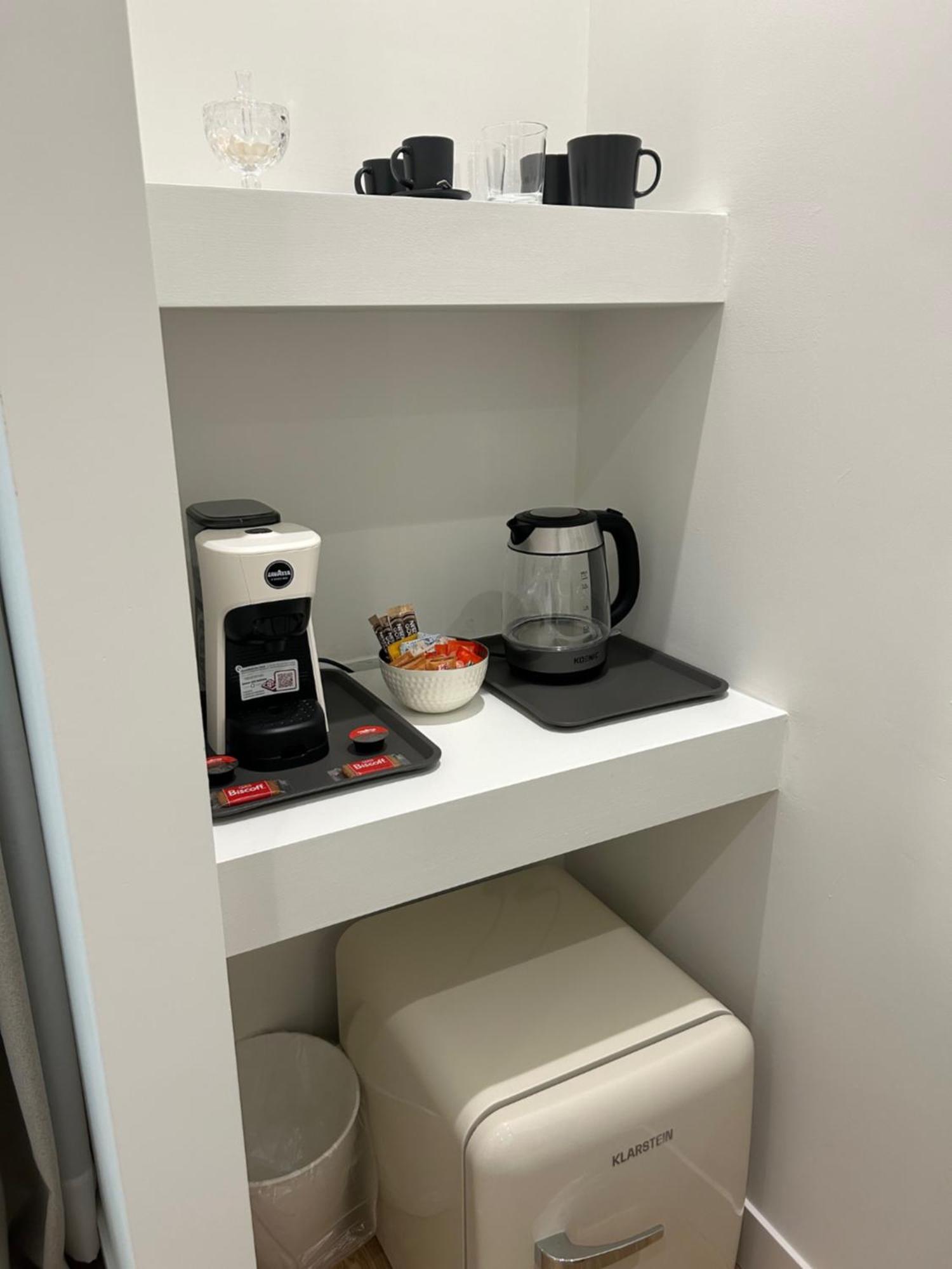 Casa Lounge Costituzione Hotel Cagliari Luaran gambar